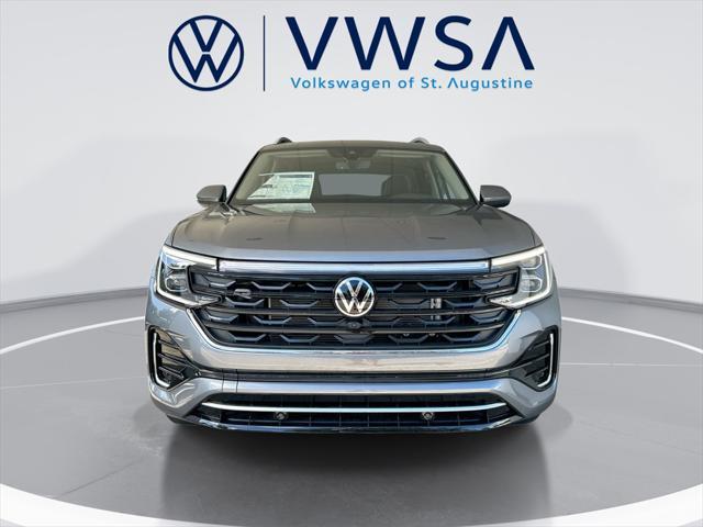 Photo of 2025 Platinum Gray Metallic Volkswagen Atlas