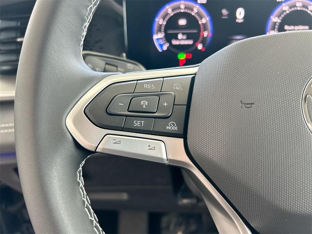 Photo of 2025 Platinum Gray Metallic Volkswagen Tiguan