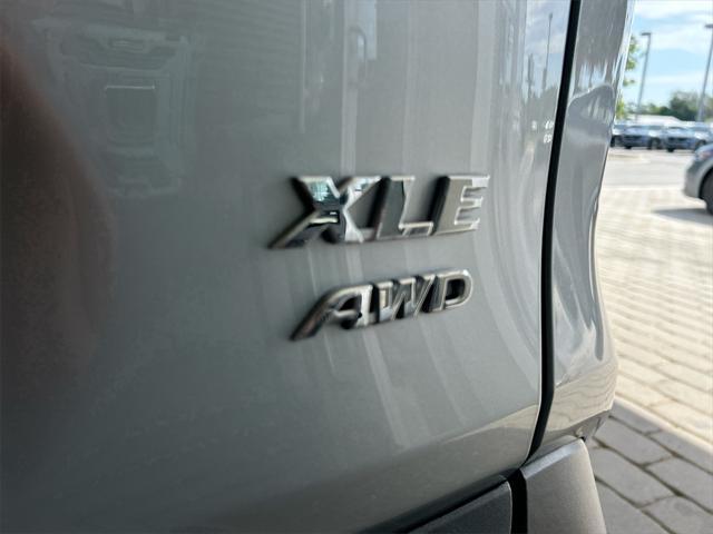 Photo of 2024 Silver Sky Metallic Toyota RAV4