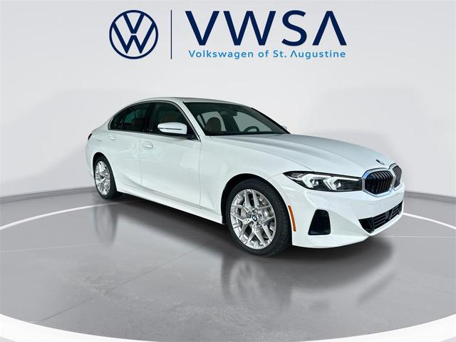 Photo of 2025 Alpine White BMW 330