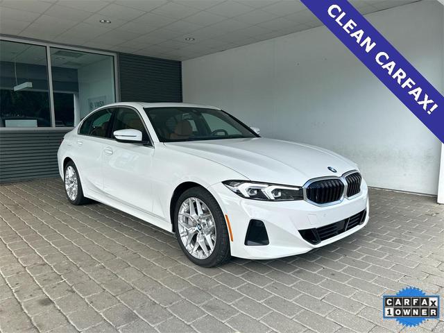 Photo of 2025 Alpine White BMW 330