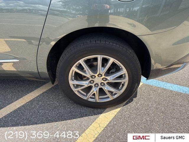 Photo of 2022 Sage Metallic Buick Enclave