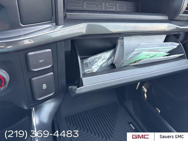 Photo of 2022 Agate Black Metallic Ford F-150