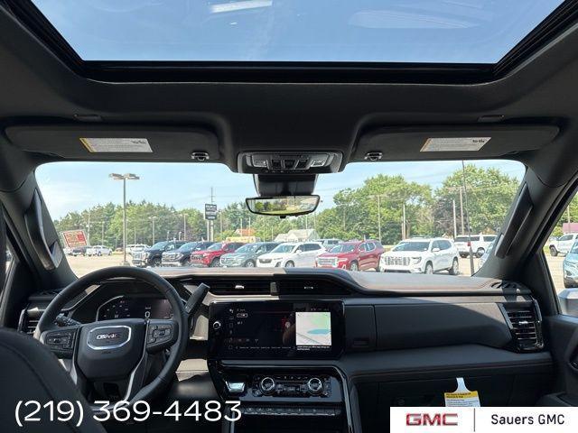 Photo of 2025 White GMC Sierra 2500