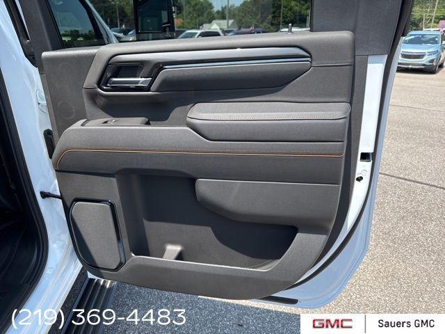 Photo of 2025 White GMC Sierra 2500