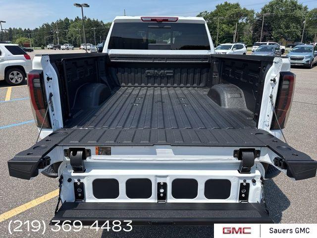 Photo of 2025 White GMC Sierra 2500