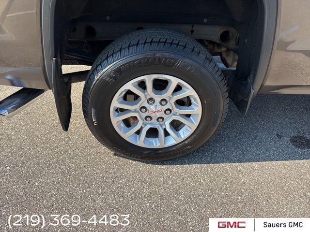 Photo of 2015 Bronze Alloy Metallic GMC Sierra 1500