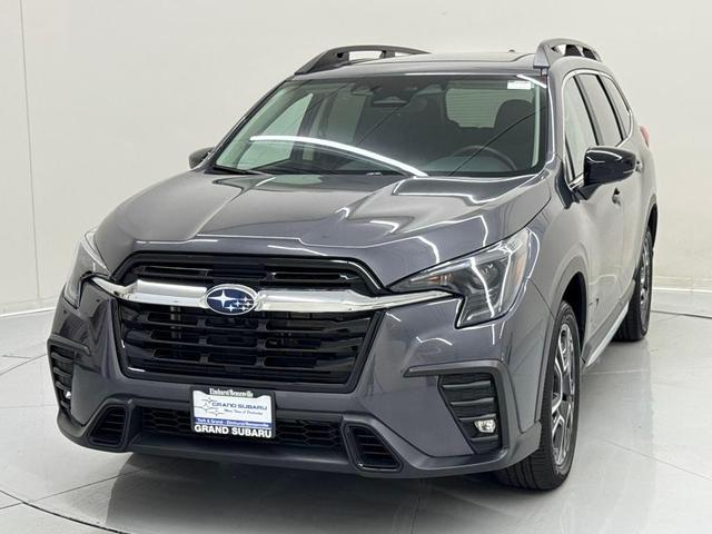 Photo of 2025 Magnetite Gray Metallic Subaru Ascent