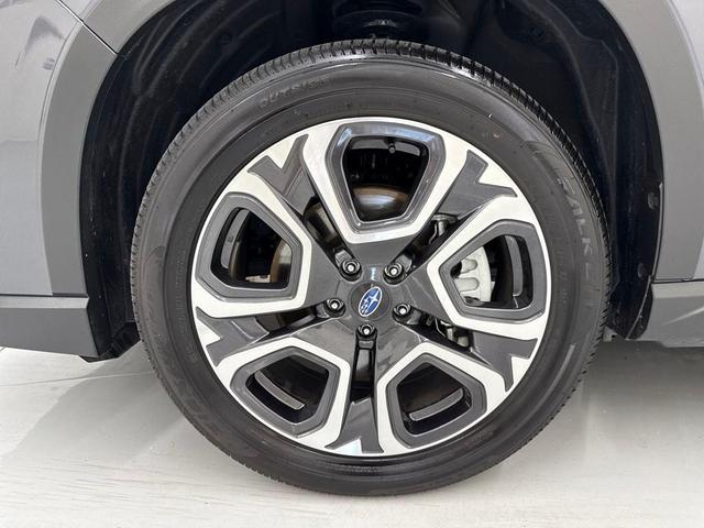 Photo of 2025 Magnetite Gray Metallic Subaru Ascent