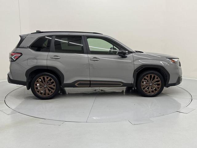Photo of 2025 Gray Subaru Forester