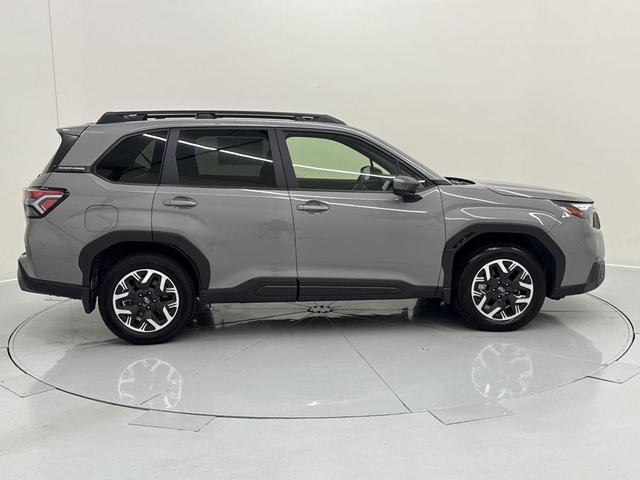 Photo of 2025 Gray Subaru Forester