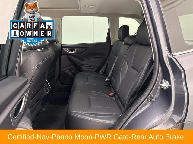 Photo of 2022 Magnetite Gray Metallic Subaru Forester