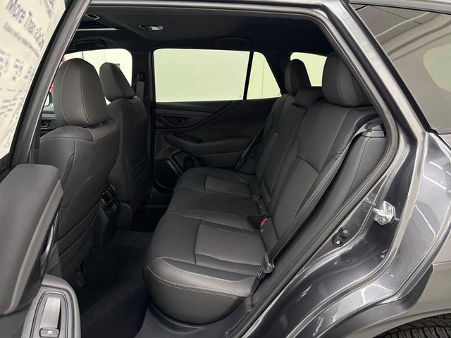 Photo of 2025 Magnetite Gray Metallic Subaru Outback