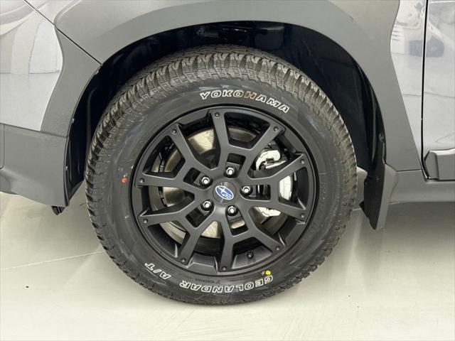 Photo of 2025 Magnetite Gray Metallic Subaru Crosstrek