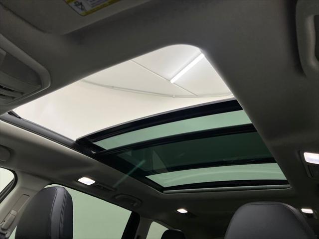 Photo of 2025 Ice Silver Metallic Subaru Ascent