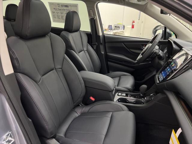 Photo of 2025 Ice Silver Metallic Subaru Ascent
