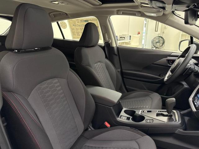 Photo of 2025 Crystal White Subaru Impreza
