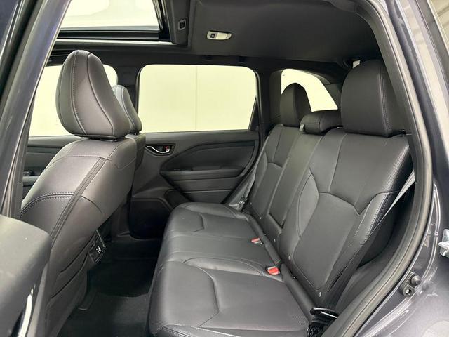Photo of 2025 Magnetite Gray Metallic Subaru Forester