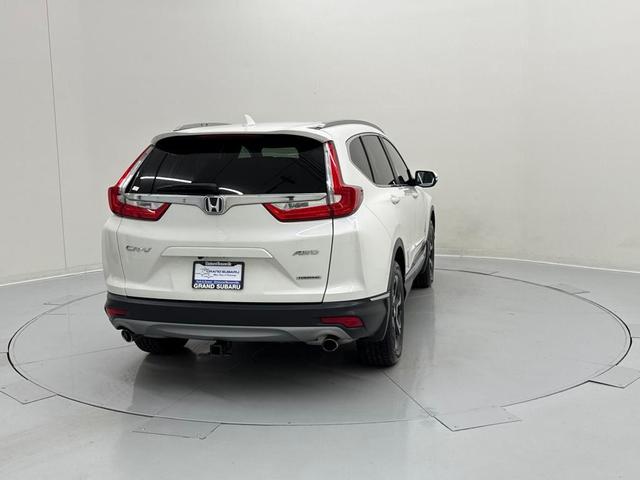 Photo of 2018 White Honda CR-V