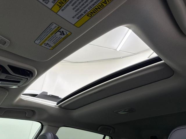 Photo of 2025 Crystal White Pearl Subaru Outback