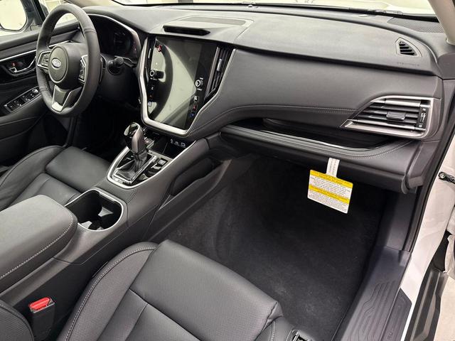Photo of 2025 Crystal White Pearl Subaru Outback