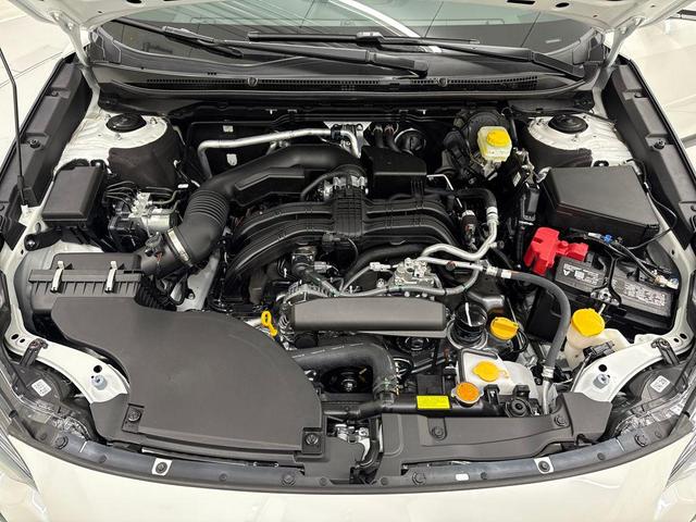 Photo of 2025 Crystal White Pearl Subaru Outback
