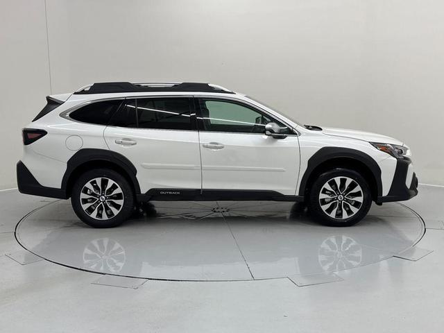 Photo of 2025 Crystal White Pearl Subaru Outback