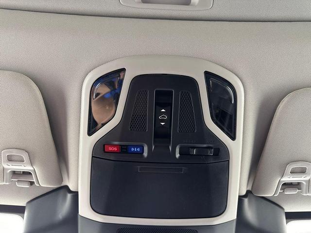 Photo of 2025 Crystal White Pearl Subaru Outback