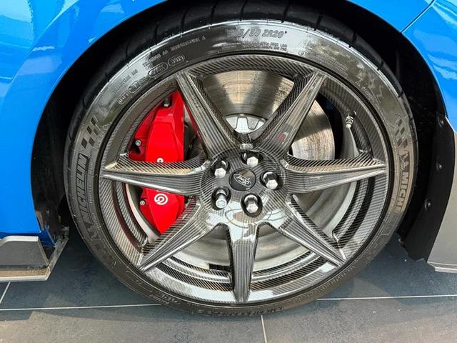 Photo of 2021 Velocity Blue Metallic Ford Shelby GT500