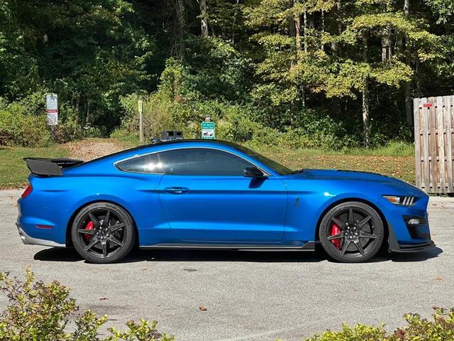 Photo of 2021 Velocity Blue Metallic Ford Shelby GT500