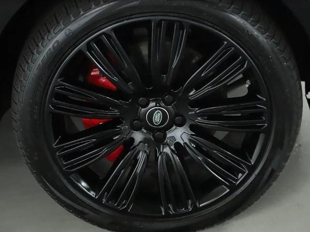 Photo of 2021 Black Land Rover Range Rover Sport