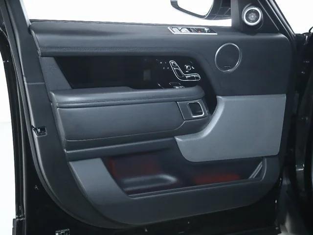 Photo of 2021 Santorini Black Metallic Land Rover Range Rover