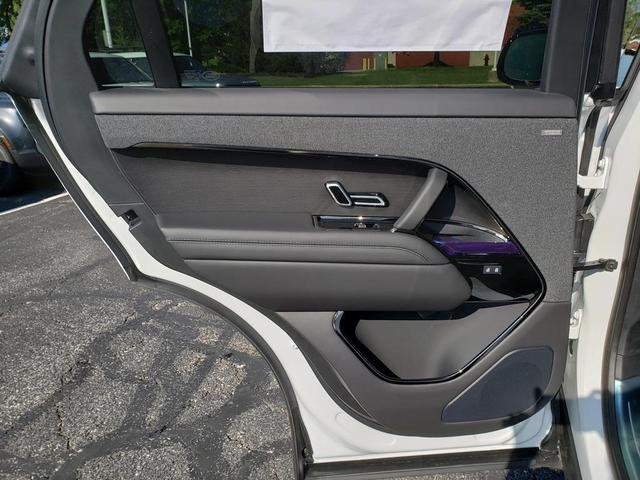 Photo of 2025 Ostuni Pearl White Land Rover Range Rover Sport