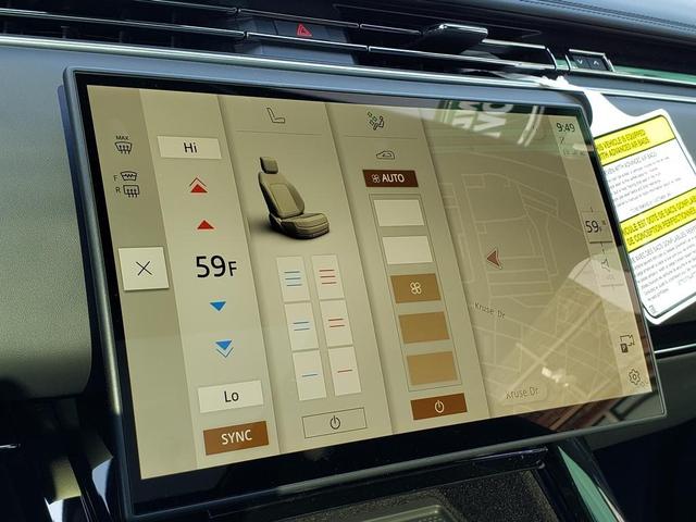 Photo of 2025 Ostuni Pearl White Land Rover Range Rover Sport