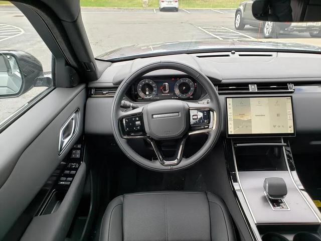Photo of 2026 Zadar Grey Land Rover Range Rover Velar