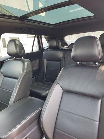 Photo of 2021 Deep Black Pearl Volkswagen Atlas Cross Sport