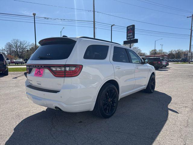Photo of 2024 White Knuckle Clearcoat Dodge Durango
