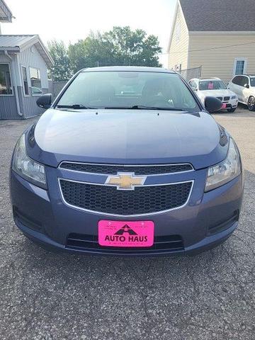 Photo of 2013 Blue Chevrolet Cruze