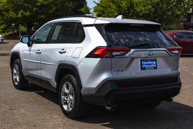 Photo of 2023 Silver Sky Metallic Toyota RAV4 Hybrid