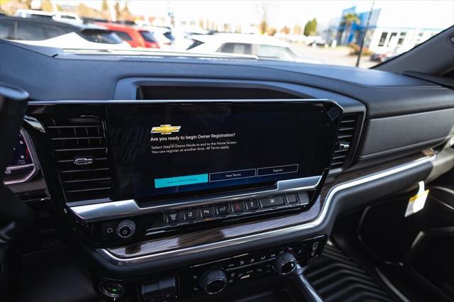 Photo of 2025 Summit White Chevrolet Silverado 3500