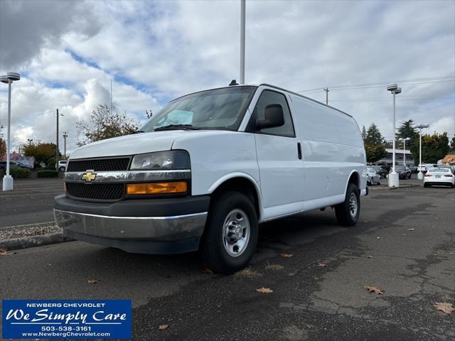 2022 Chevrolet Express 2500