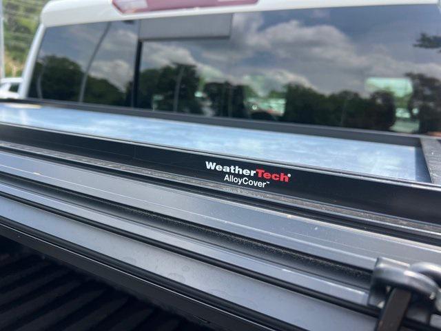 Photo of 2021 Summit White Chevrolet Silverado 1500