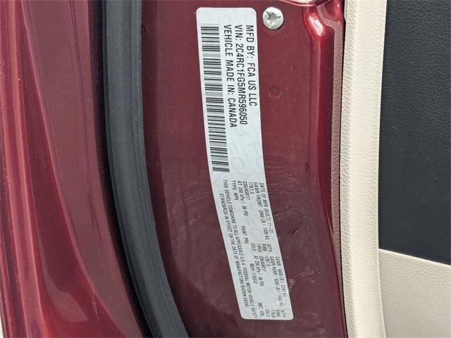 Photo of 2021 Velvet Red Pearlcoat Chrysler Pacifica