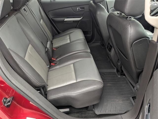 Photo of 2013 Ruby Red Metallic Ford Edge