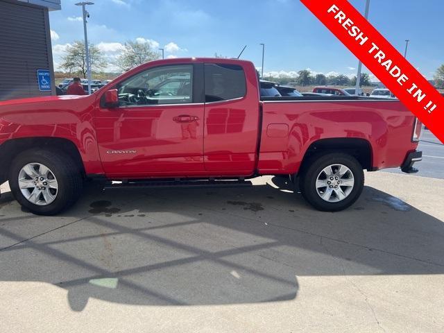 Photo of 2016 Cardinal Red GMC Canyon