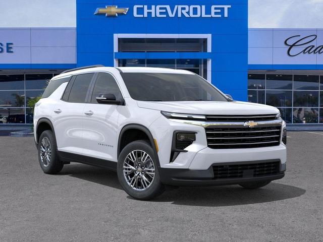 Photo of 2026 Summit White Chevrolet Traverse