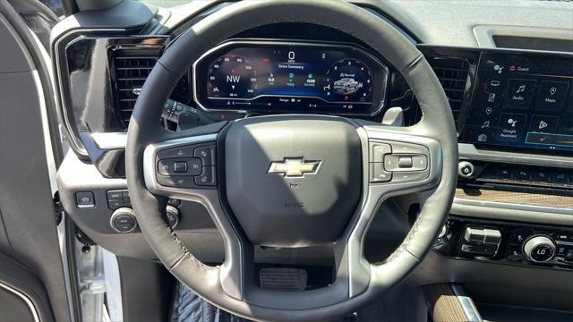 Photo of 2025 Summit White Chevrolet Silverado 1500