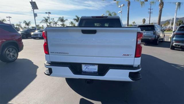 Photo of 2022 Summit White Chevrolet Silverado 1500