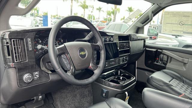 Photo of 2025 Summit White Chevrolet Express 2500