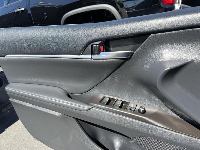 Photo of 2022 Celestial Silver Toyota Camry